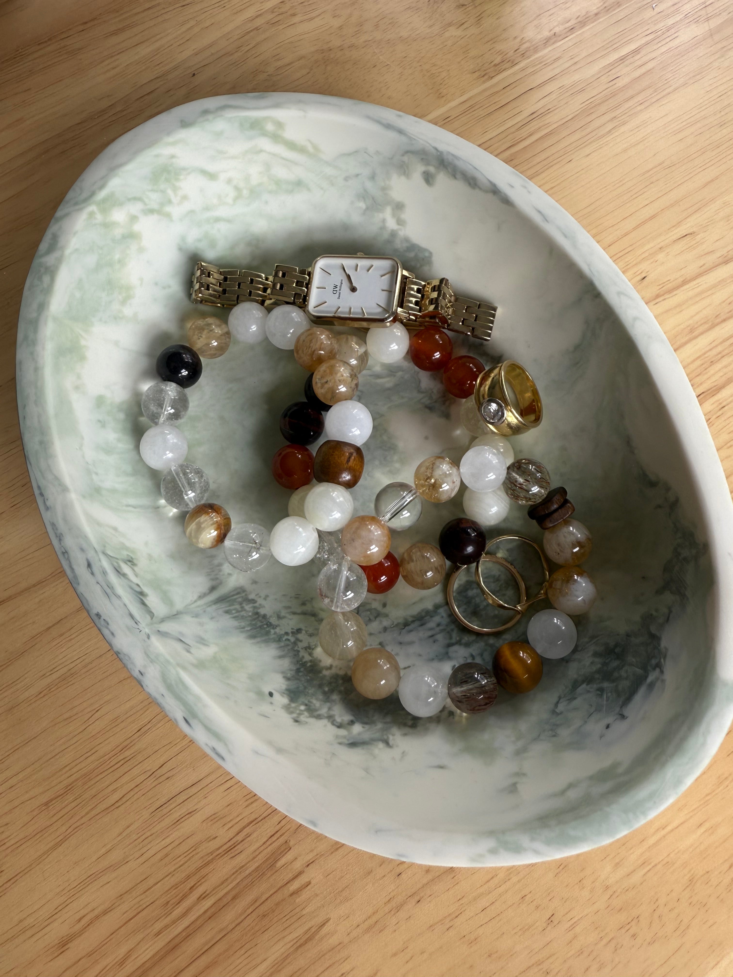 Fia’s gems bracelet